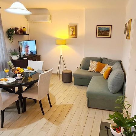 Apartment Sara Poljud スプリト エクステリア 写真