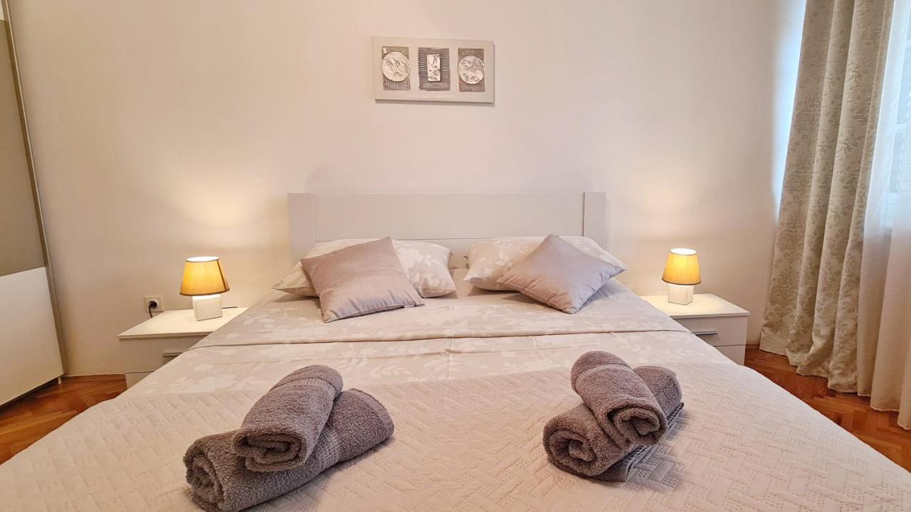 Apartment Sara Poljud スプリト エクステリア 写真