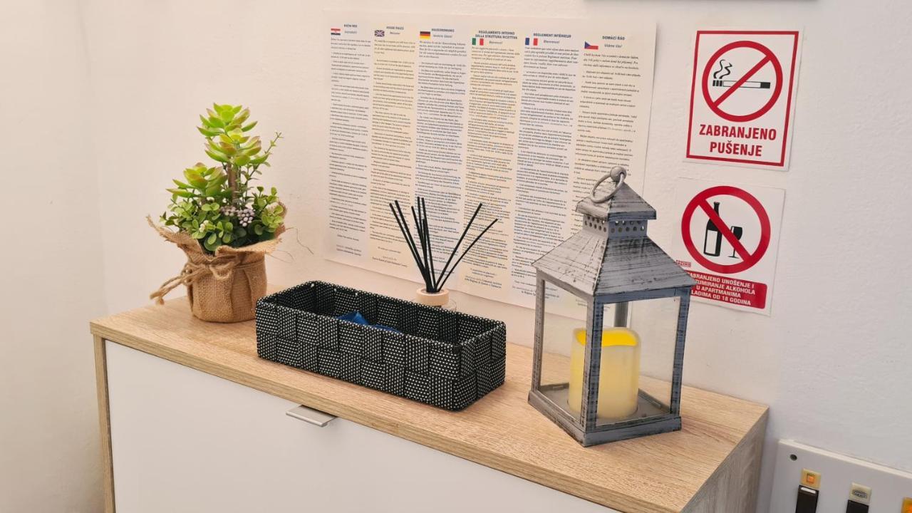 Apartment Sara Poljud スプリト エクステリア 写真