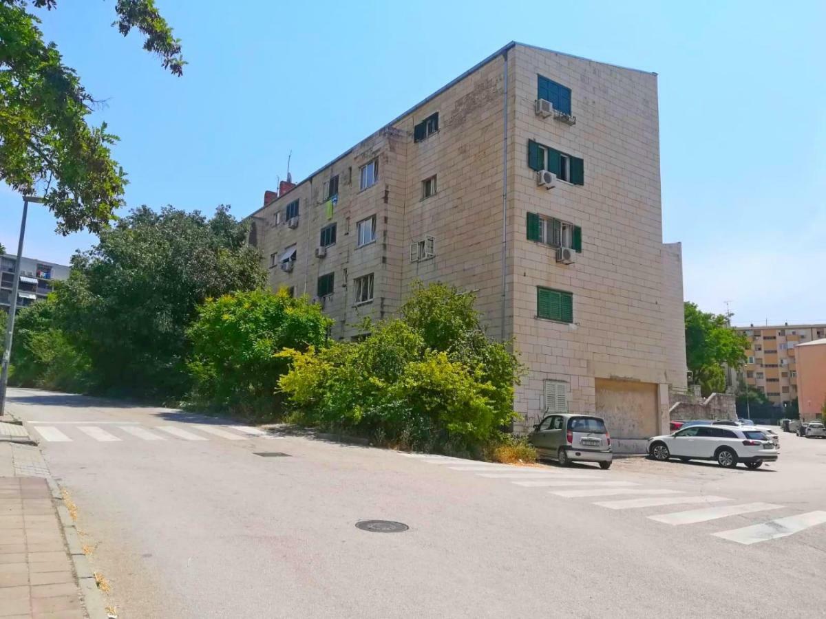 Apartment Sara Poljud スプリト エクステリア 写真